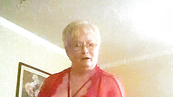 Cameltoe dance, mature bbw dancing, fat mature lips pussy, horny blonde granny, tits big tits off, desi group dance