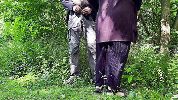 Bbw public piss, chubby chick outdoor, outdoor park pissing, outdoor piss in public, chubby hairy pussy pissing