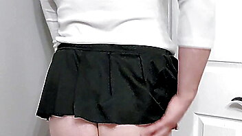 Svádění k honění, výstřiky semene ladyboy, crossdresser, výstřiky solo, tesing