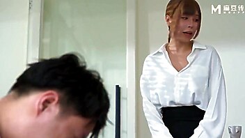 Bureau hd, bureau, trio bureau, lait secretaire, grosse poitrine asiatique, cinema creampie