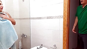 Mom after shower, nude russian girl, mature cum in bathroom, russian milf in bathroom, russıan amateur tube